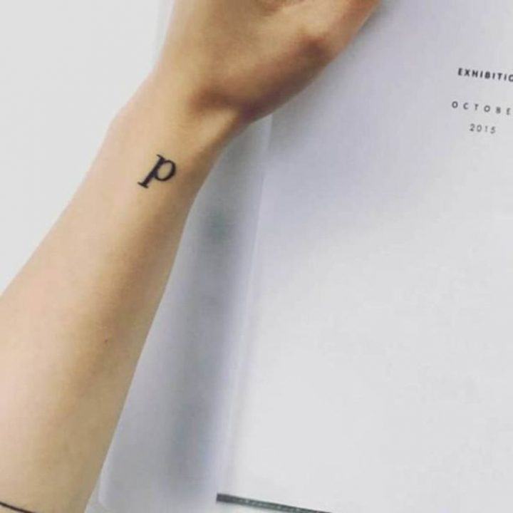 49 small tattoo ideas for women to inspire you.