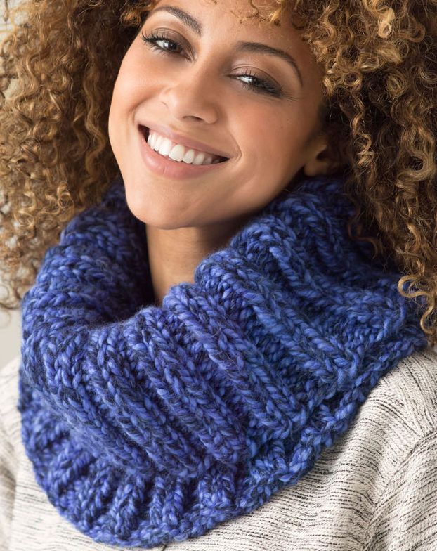 Free knitting pattern for easy quick-ribbed hood | Knitting Patterns